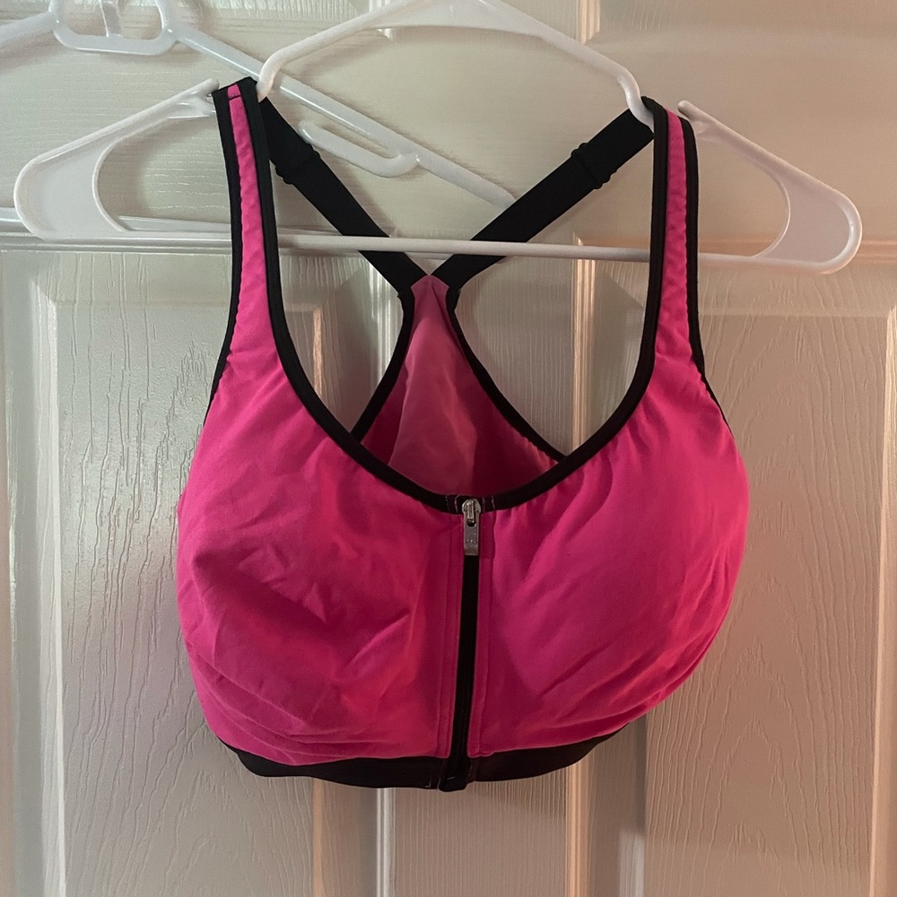 Victoria secret sports bra.